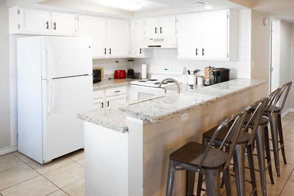 2 Bed 2 Bath 1St Floor Condo W Pool By Beach South Padre Island Zewnętrze zdjęcie